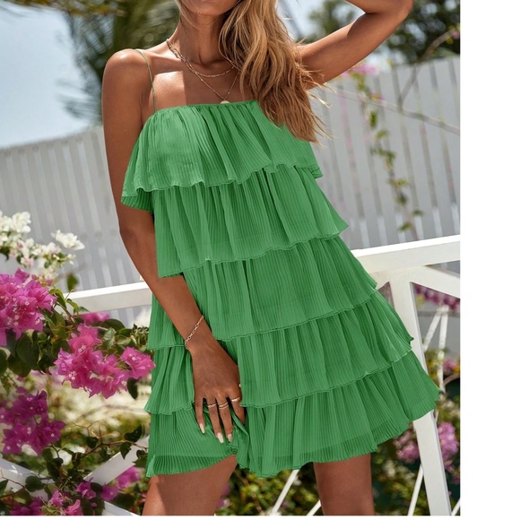 Boho Pleated Layered cami mini dress - Picture 8 of 10